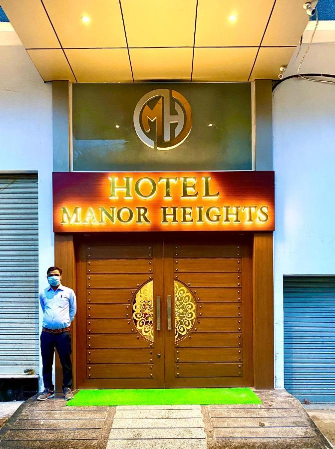 Hotel Manor Heights Udaipur Bagian luar foto